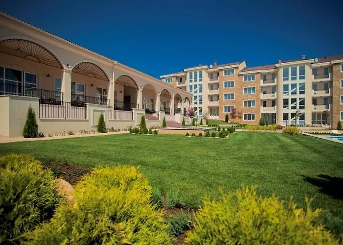 Апартамент Captain's Island Deluxe